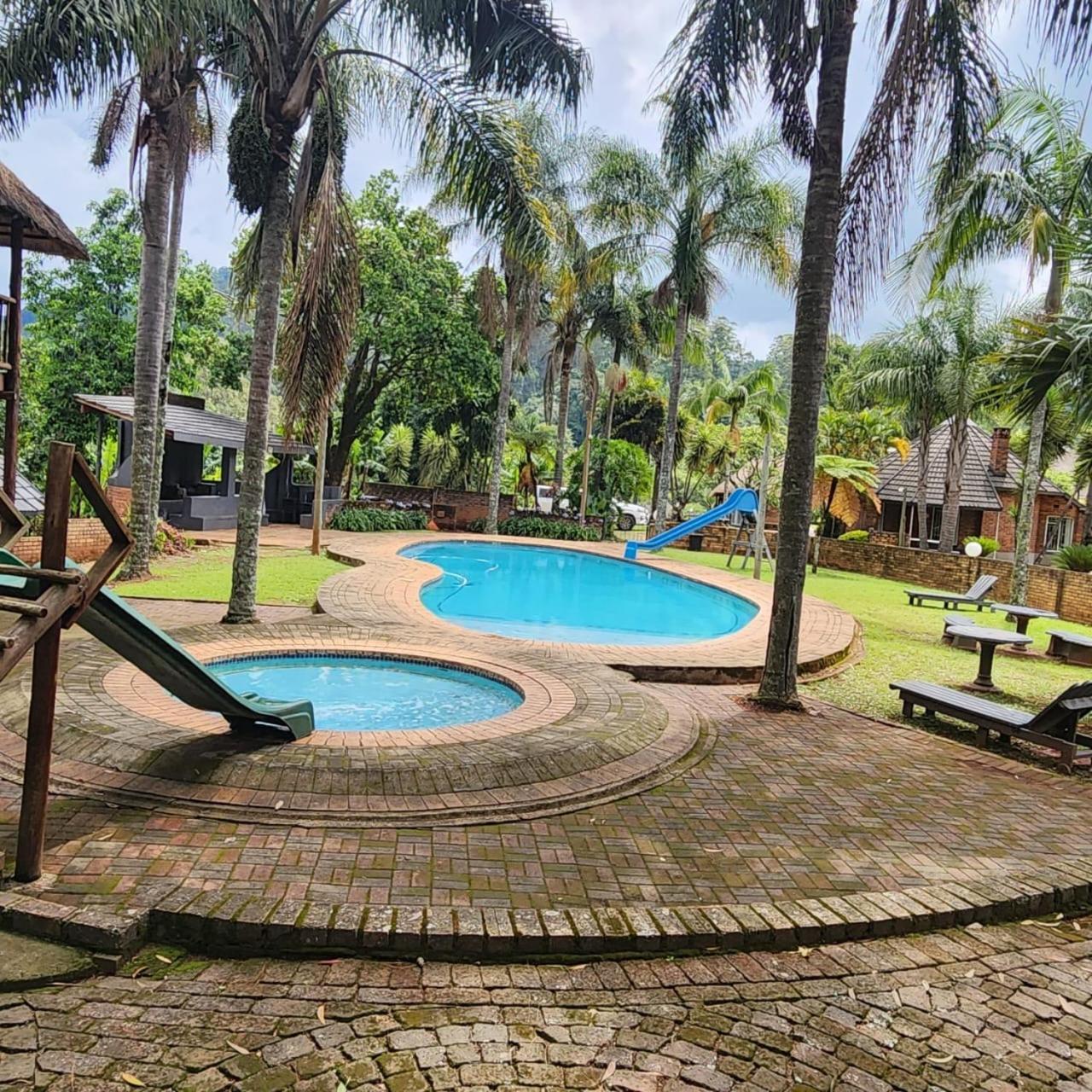 Magoebaskloof Mountain Lodge Тзанеен Экстерьер фото