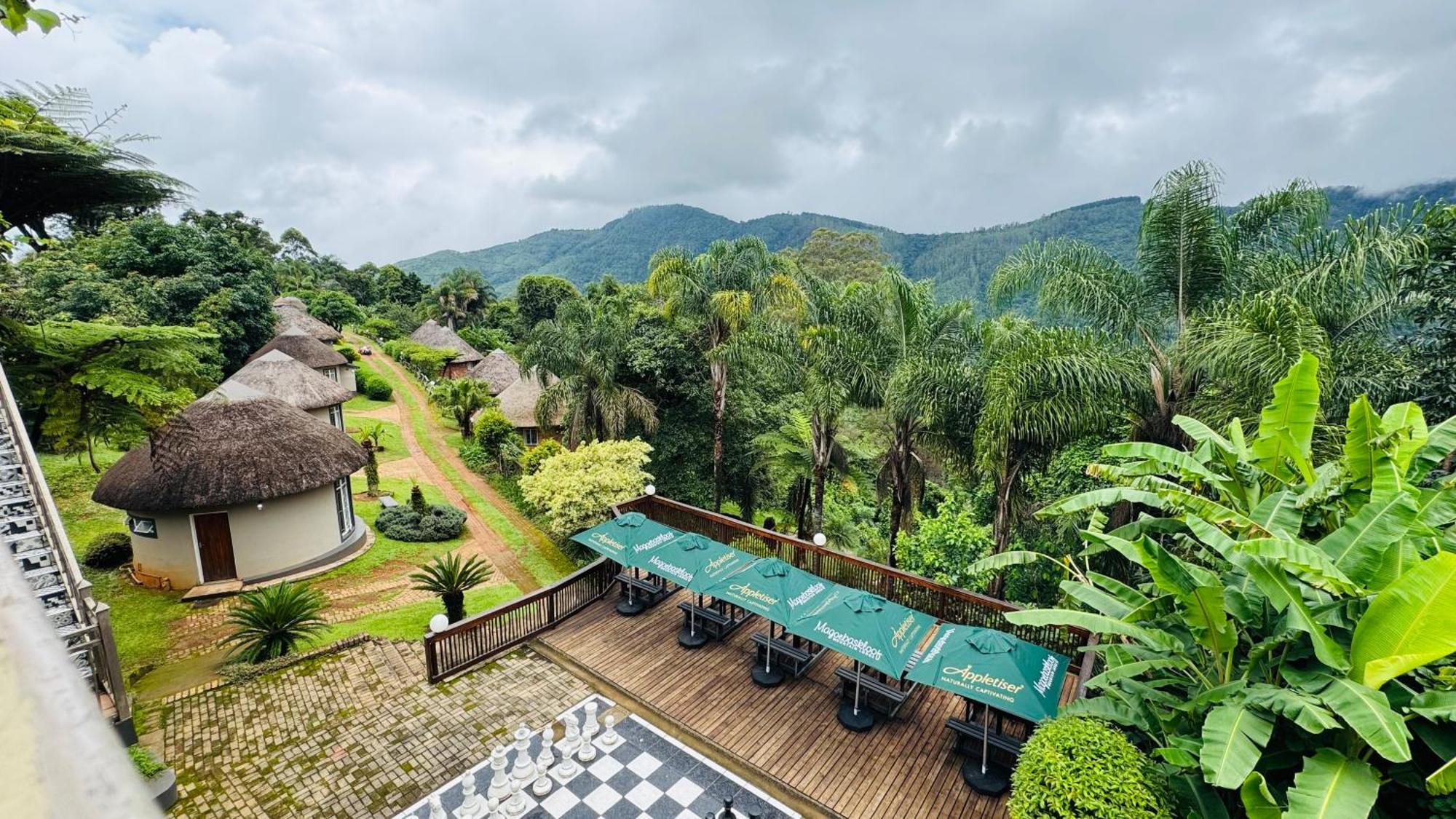 Magoebaskloof Mountain Lodge Тзанеен Экстерьер фото