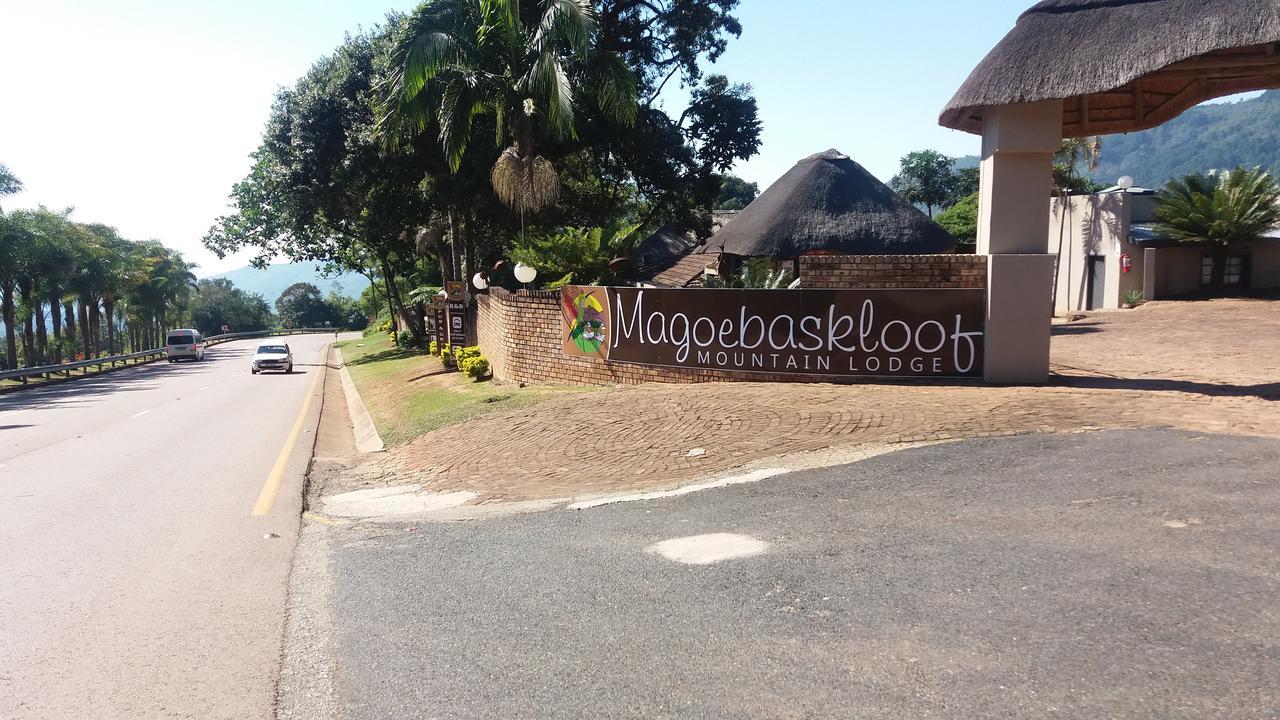 Magoebaskloof Mountain Lodge Тзанеен Экстерьер фото