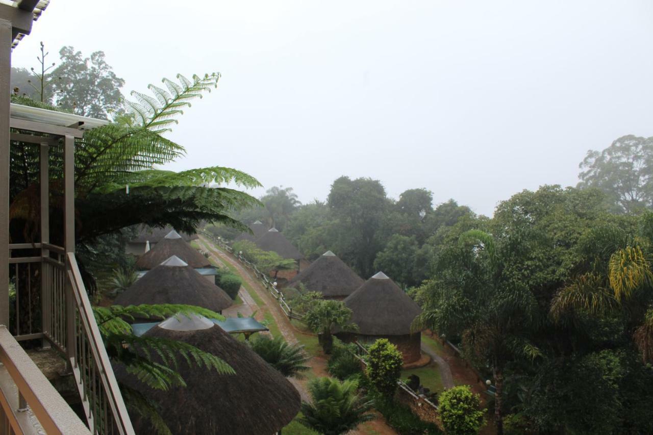 Magoebaskloof Mountain Lodge Тзанеен Экстерьер фото